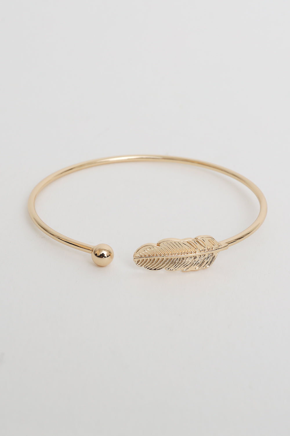 Chic Feather Cuff - NeoKira Unlimited