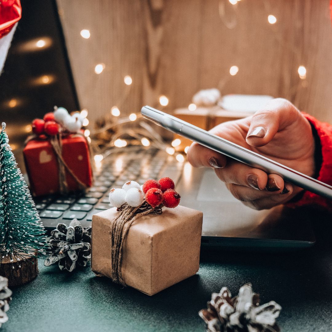 Why Shop Online for Your Christmas Gifts Earlier?