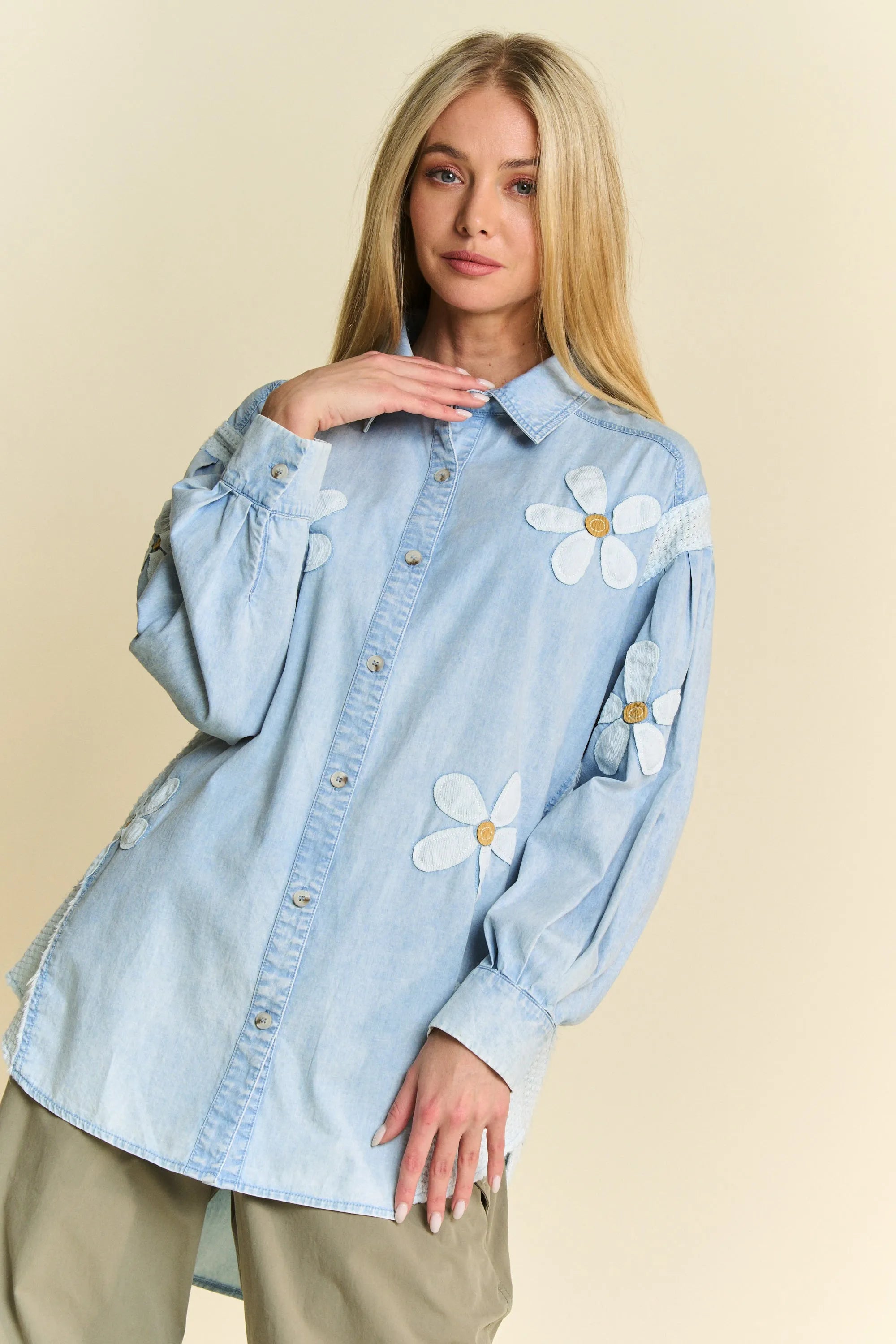 Davi & Dani Lightweight Washed Daisy Patch Waffle Knit Shirt - NeoKira Unlimited