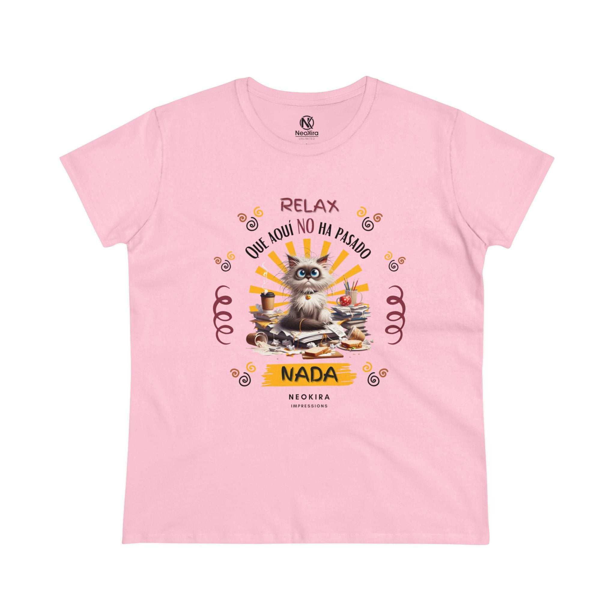 AQUI NO HA PASADO NADA Women's Midweight Cotton Tee - NeoKira Unlimited