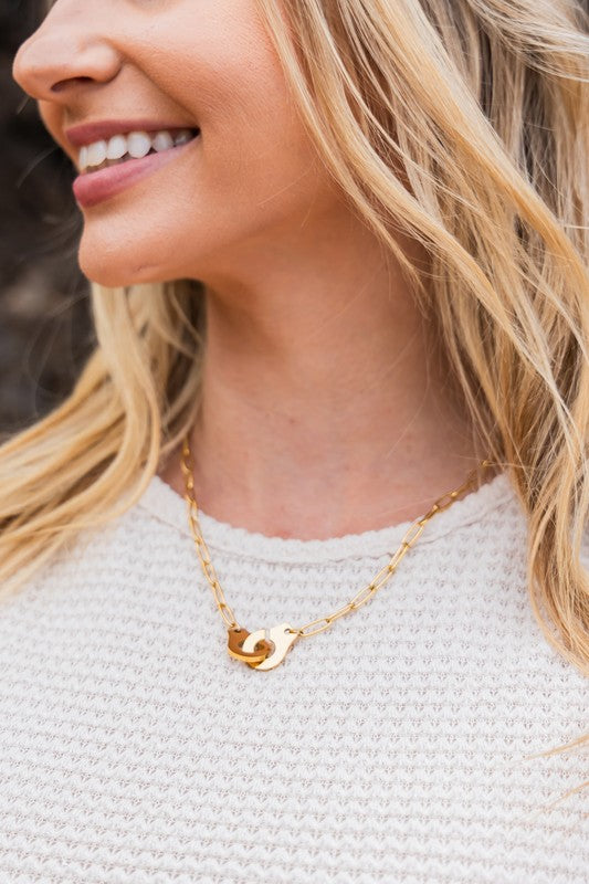 18K STAINLESS STEEL HANDCUFF NECKLACE - NeoKira Unlimited