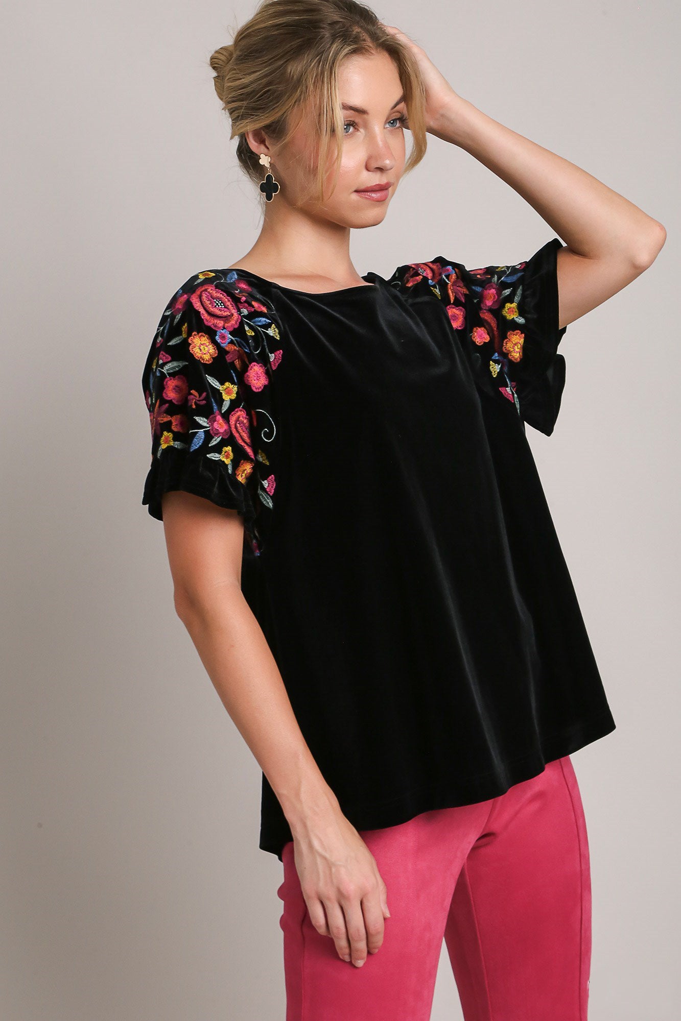 Umgee Full Size Velvet Embroidery Short Sleeve Blouse - NeoKira Unlimited