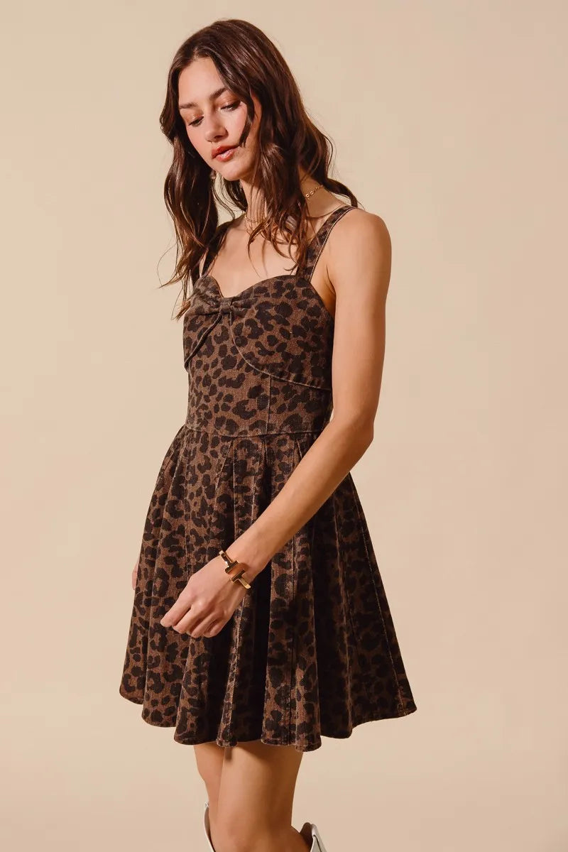 SO ME Leopard Print Flare Dress with Sweetheart Neckline Wild Chic Style - NeoKira Unlimited