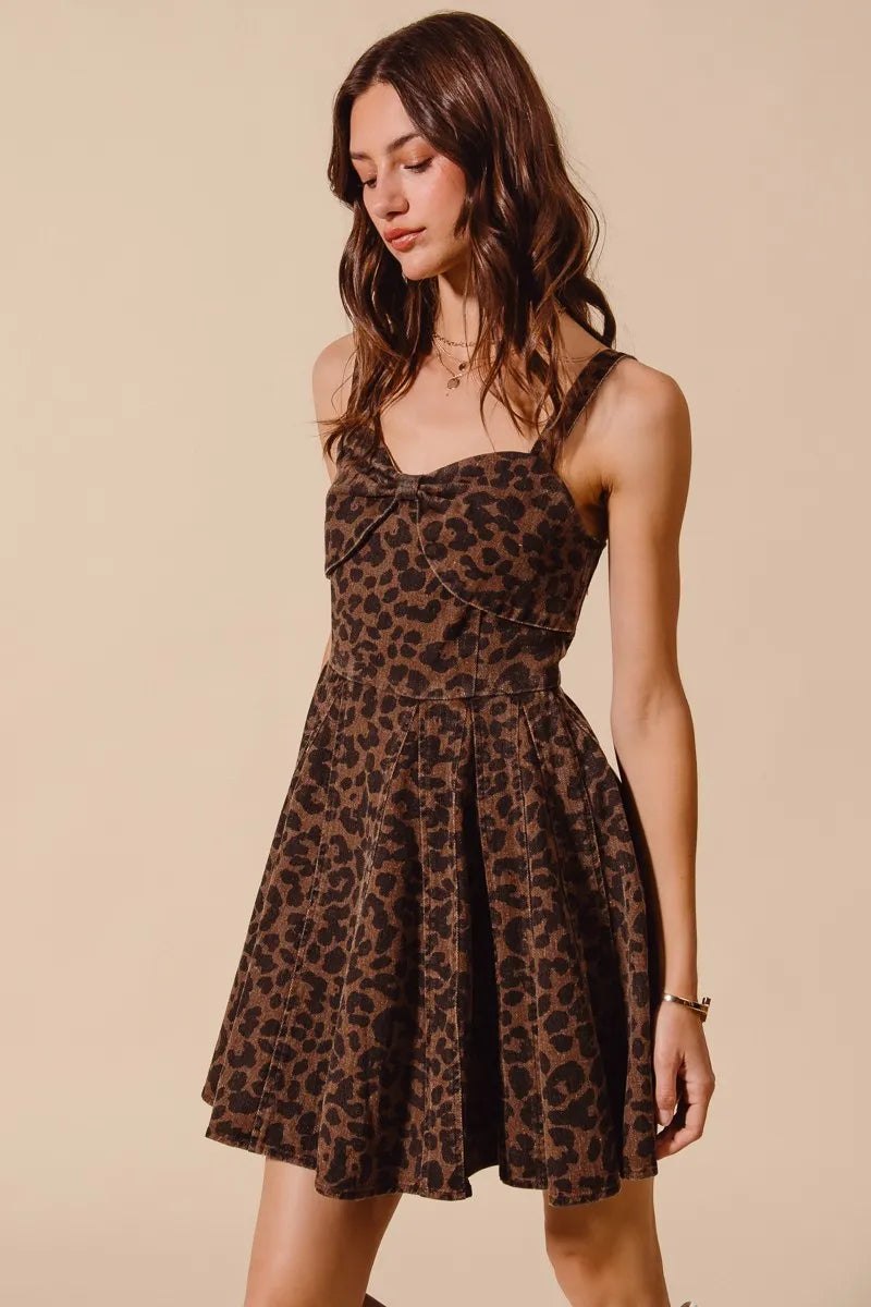 SO ME Leopard Print Flare Dress with Sweetheart Neckline Wild Chic Style - NeoKira Unlimited
