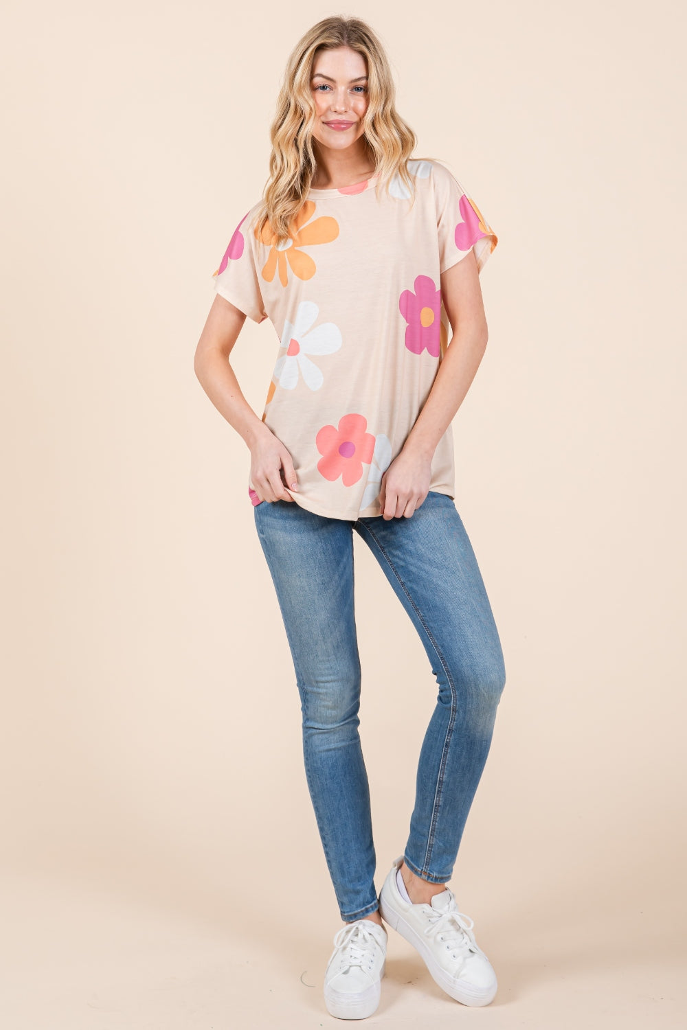 BOMBOM Floral Short Sleeve T-Shirt T-Shirt Trendsi   