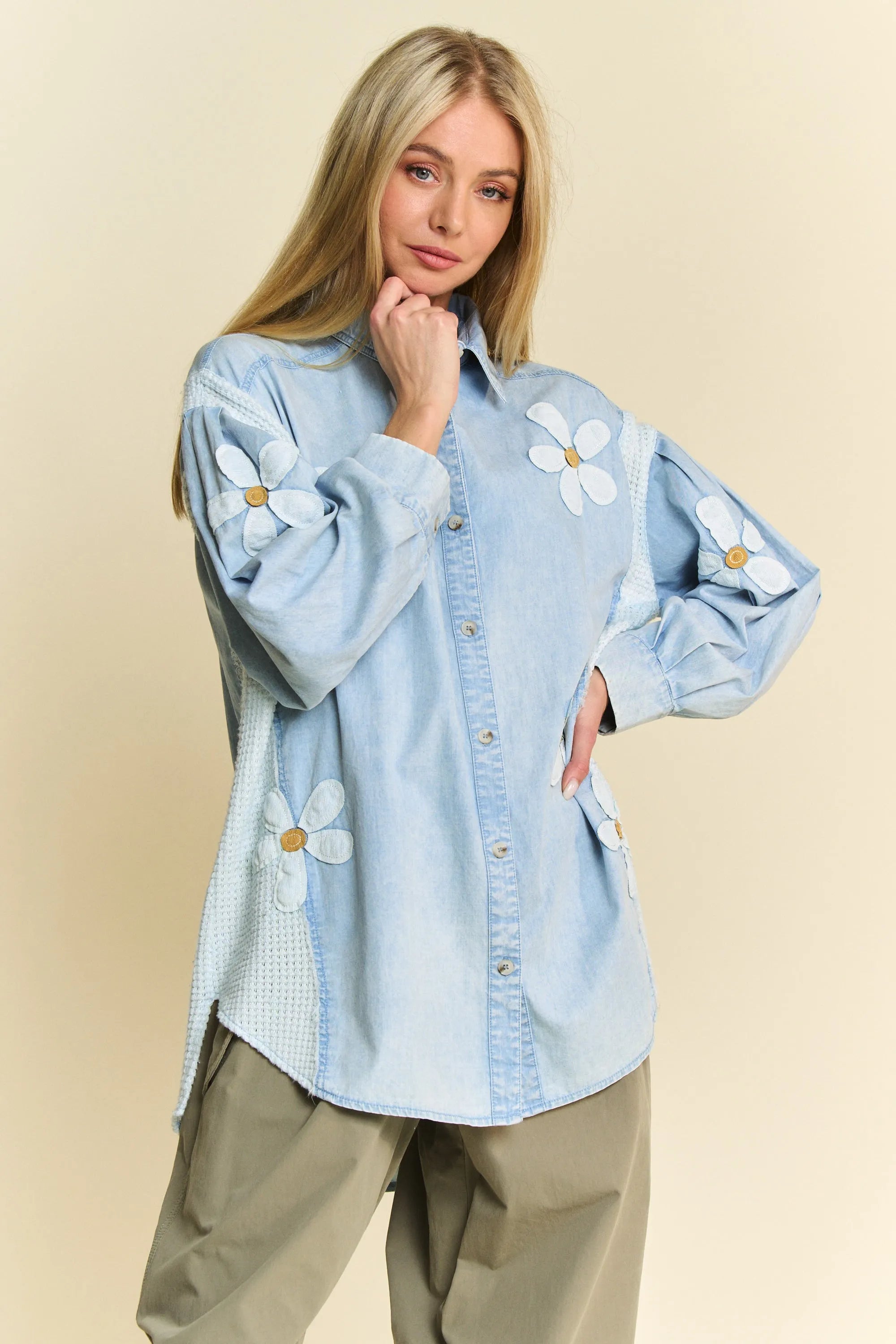 Davi & Dani Lightweight Washed Daisy Patch Waffle Knit Shirt - NeoKira Unlimited