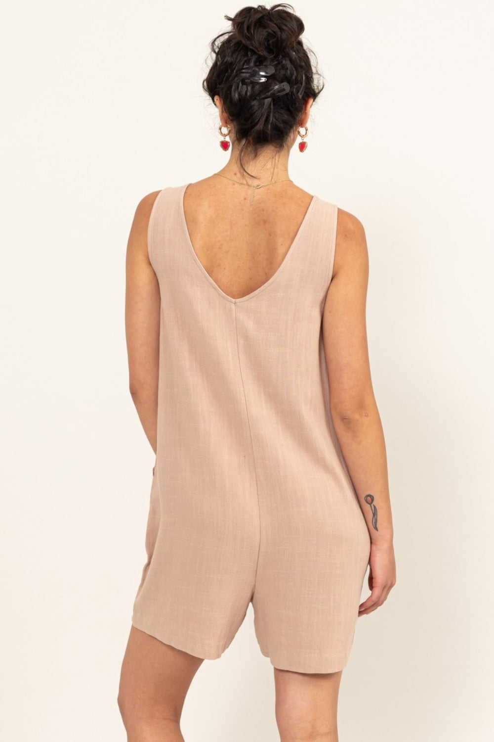 HYFVE V-Neck Sleeveless Romper with Pockets - NeoKira Unlimited