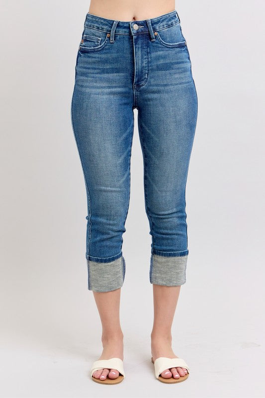 Judy Blue Full Size Skinny Cuff Capris Jeans with Pockets Plus Size - NeoKira Unlimited