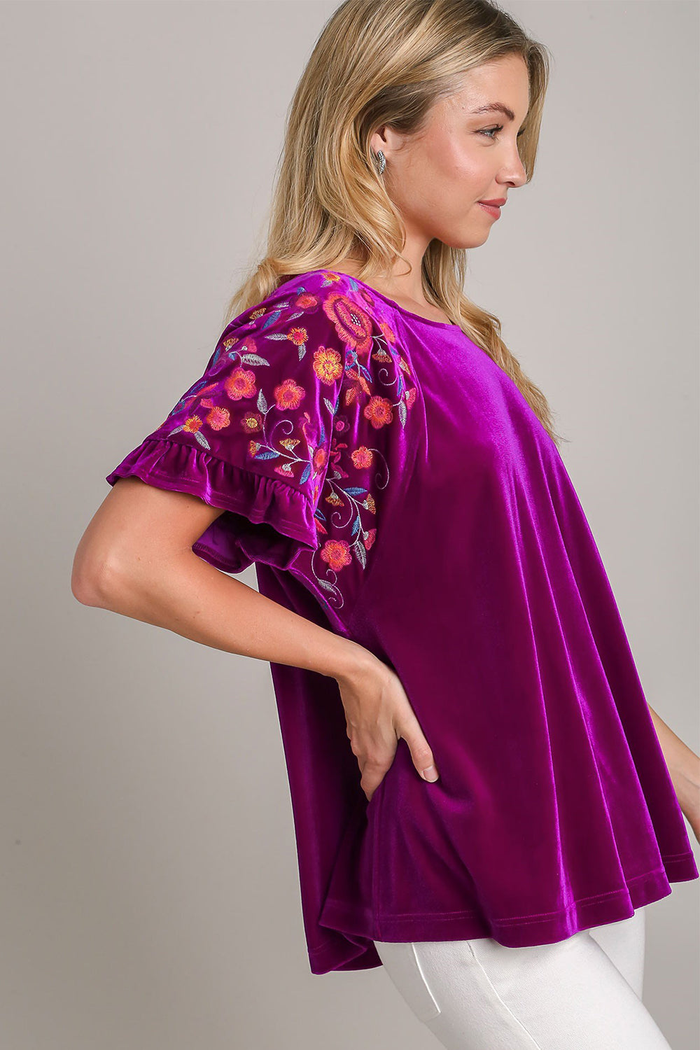Umgee Full Size Velvet Embroidery Short Sleeve Blouse - NeoKira Unlimited