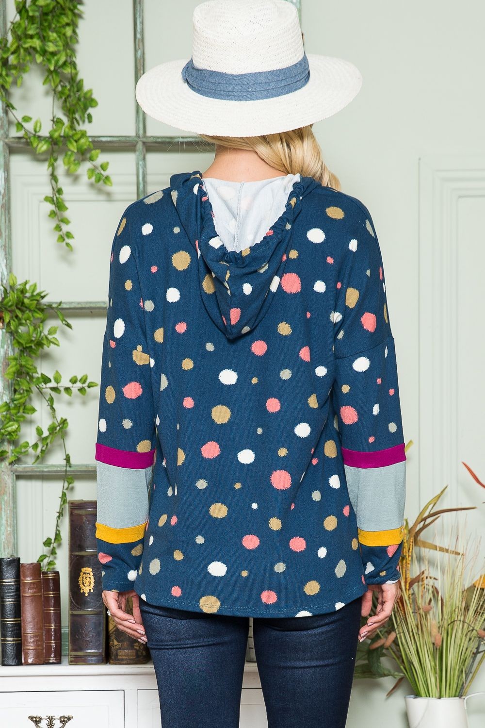 Sudadera con capucha y cordón de lunares de tamaño completo Celeste