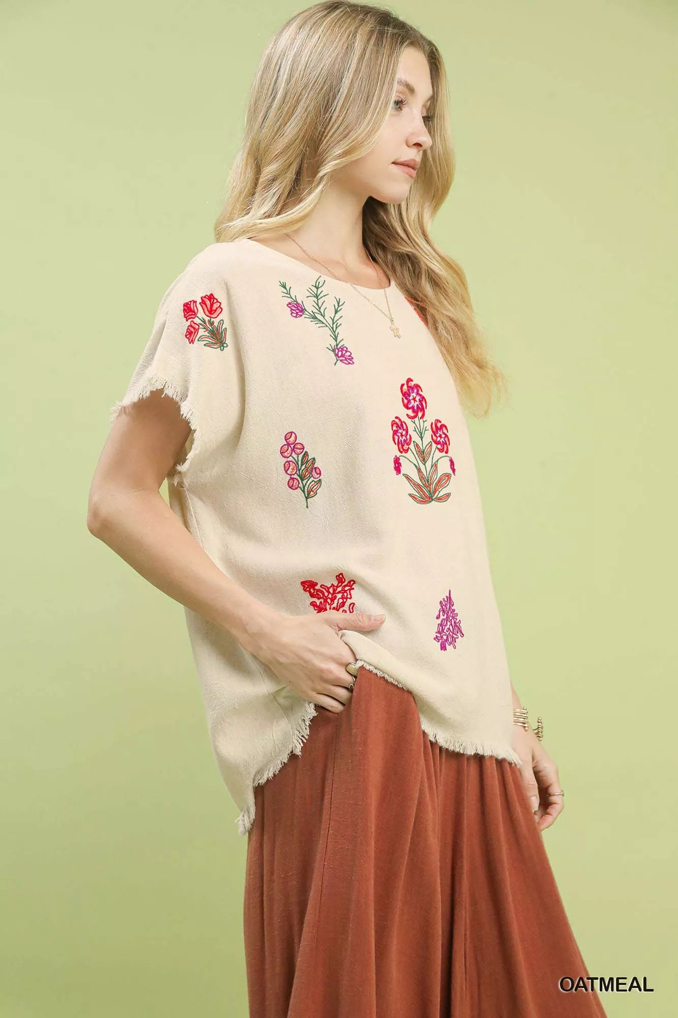Umgee Linen Blend Embroidered Frayed Hem Top Boho Chic - NeoKira Unlimited