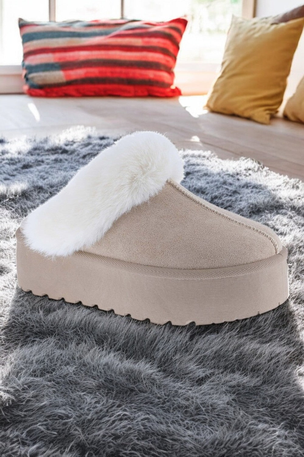 Weeboo Thick Bottom Fur Trim Snow Slippers - NeoKira Unlimited