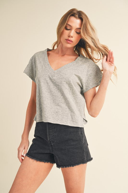 Aemi + Co Side Slit V-Neck Short Sleeve Cropped T-Shirt - NeoKira Unlimited