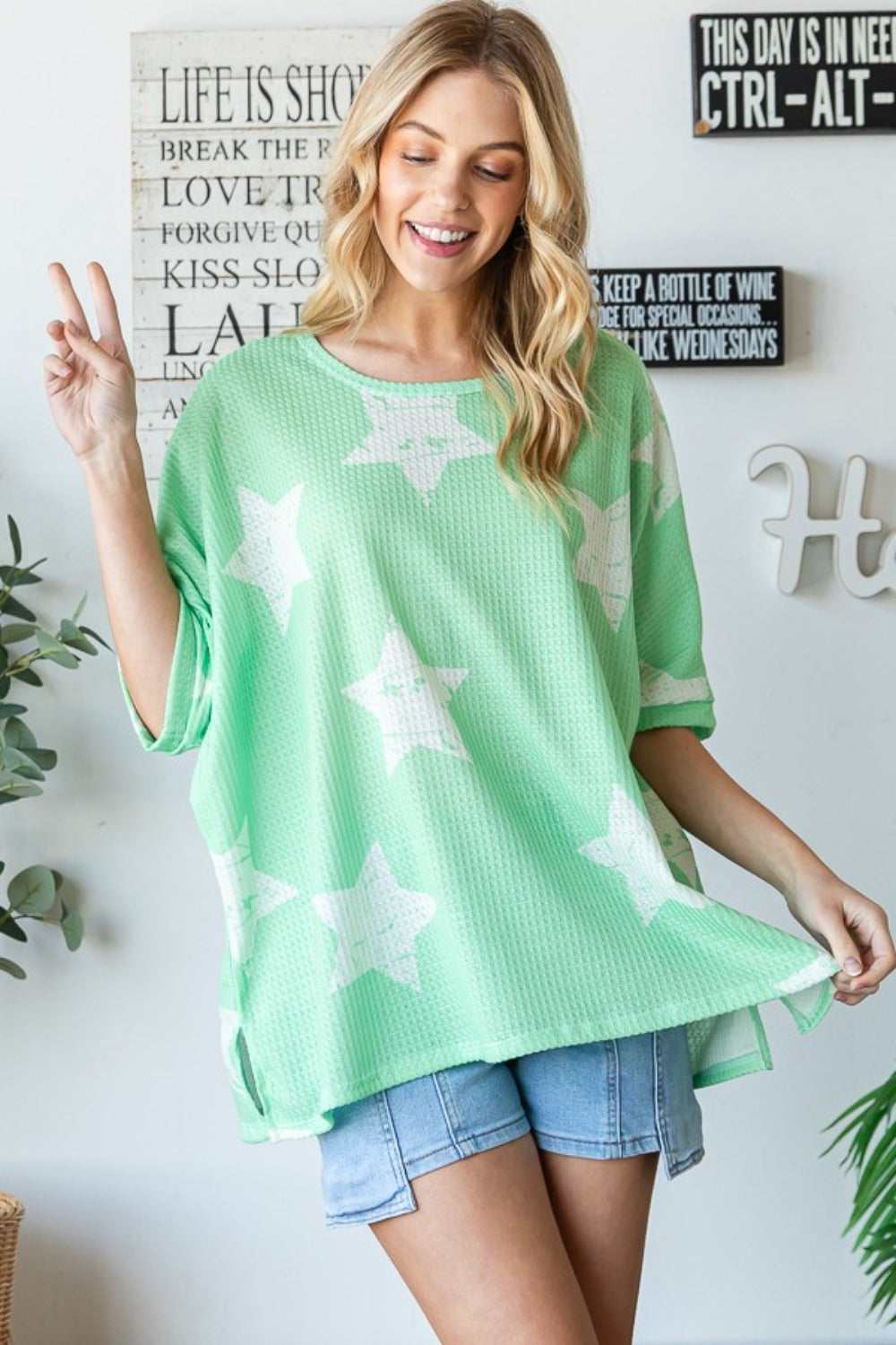 HOPELY Star Pattern Oversized Waffle T-Shirt - NeoKira Unlimited