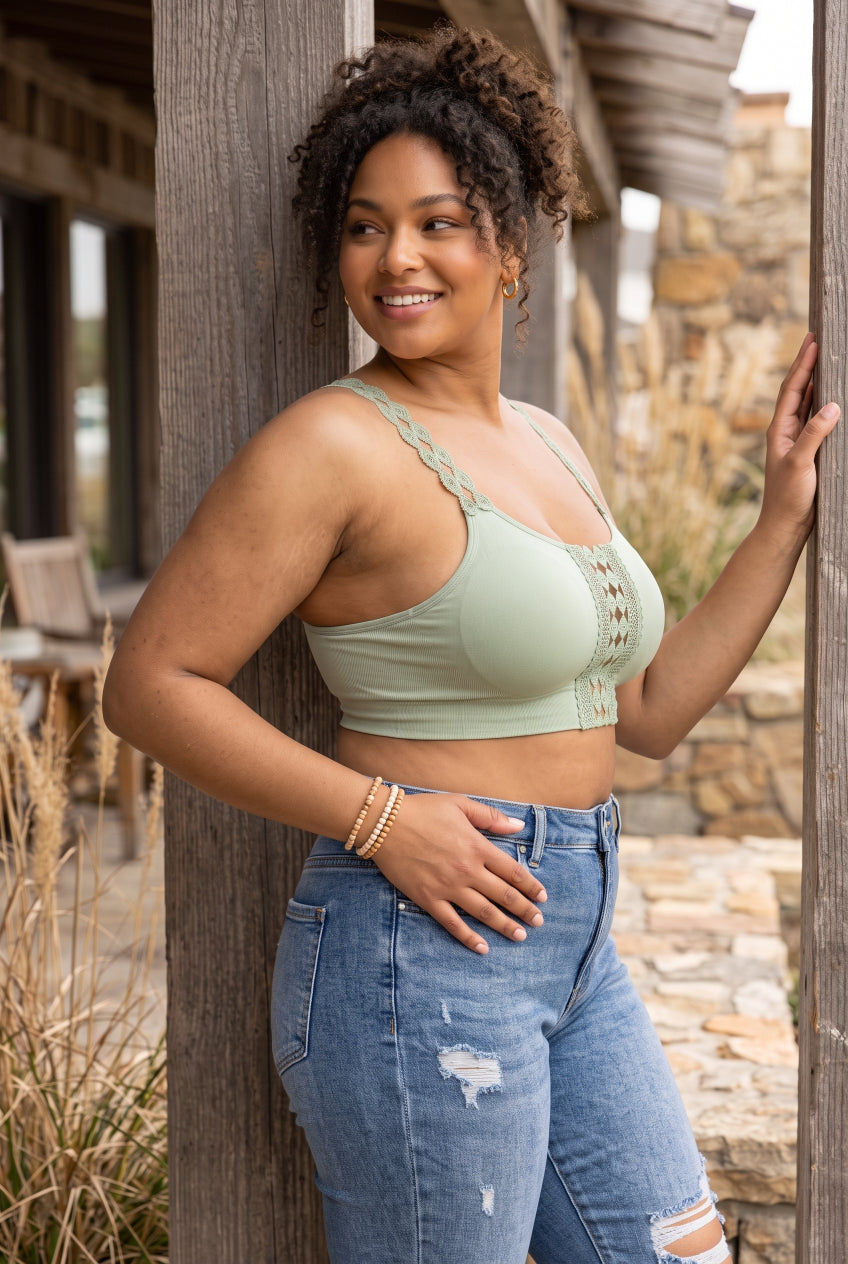 Boho Eye Lace Applique Bralette Plus