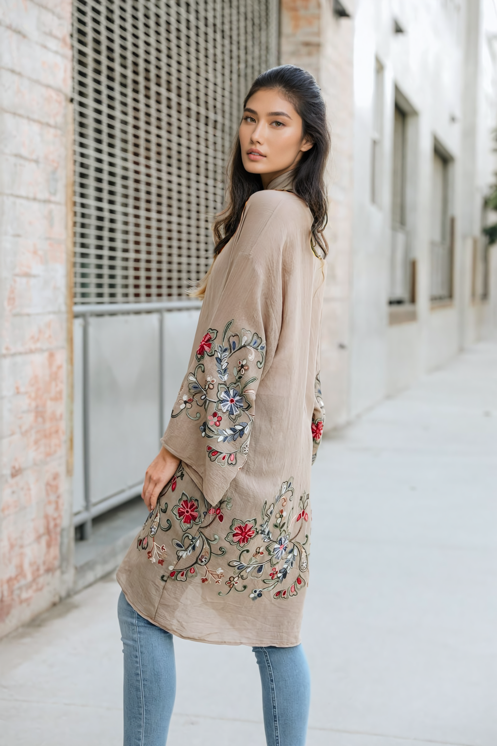 Long Floral Kimono Cardigan – Elegant and Versatile - NeoKira Unlimited