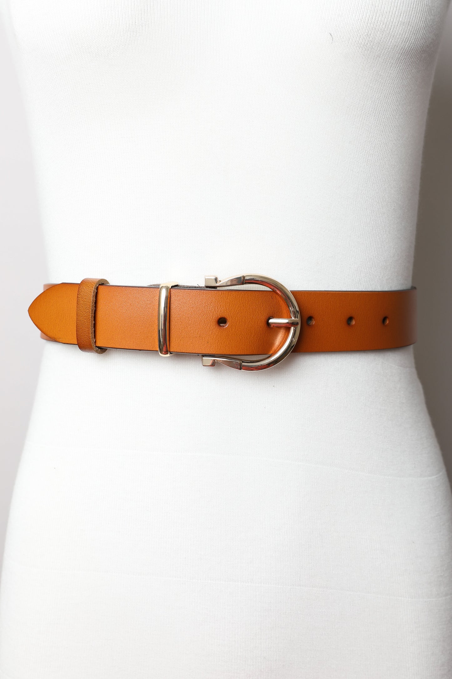 Chic Horseshoe Gold Buckle Belt – Western Style Vibes 🧲 - NeoKira Unlimited