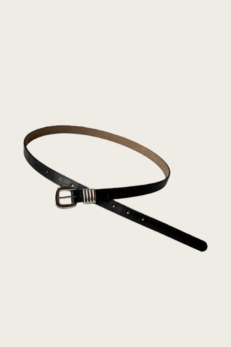 Wild Elegance: Faux Alligator Skin Patterned Leather Belt - NeoKira Unlimited