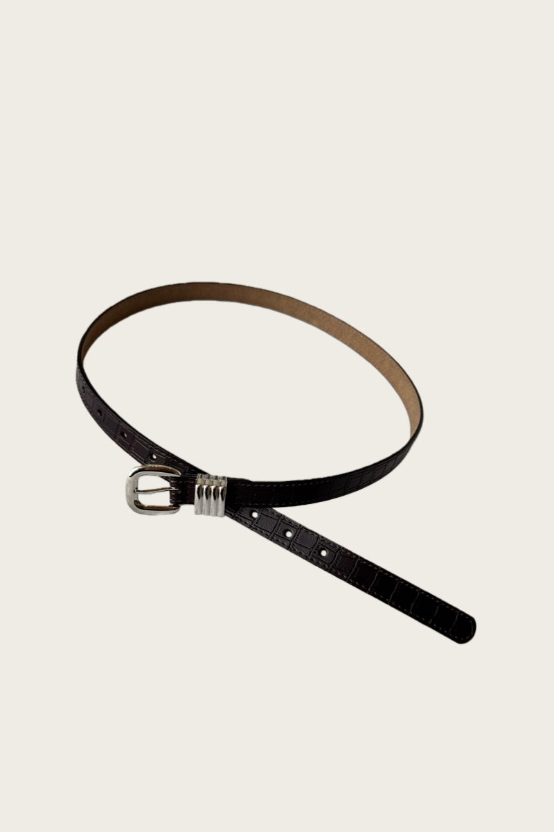 Wild Elegance: Faux Alligator Skin Patterned Leather Belt - NeoKira Unlimited