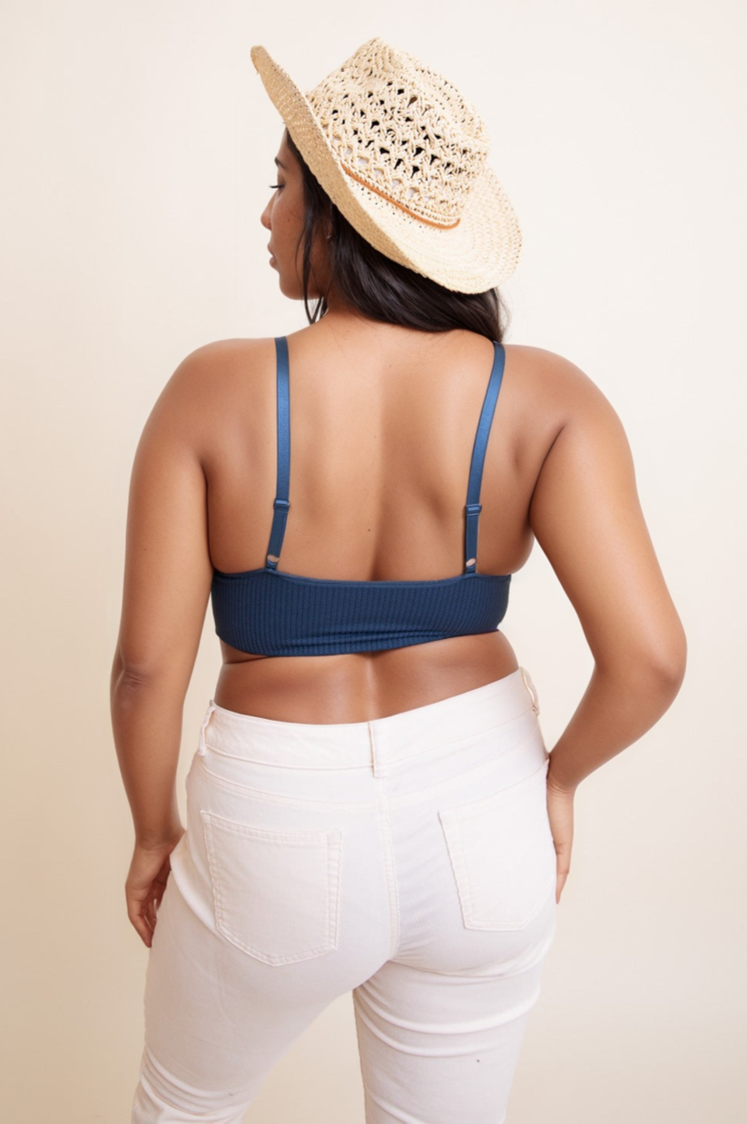 Curvy Waistband Loop Lace Brami – Elegant Plus Size Lace Detail - NeoKira Unlimited