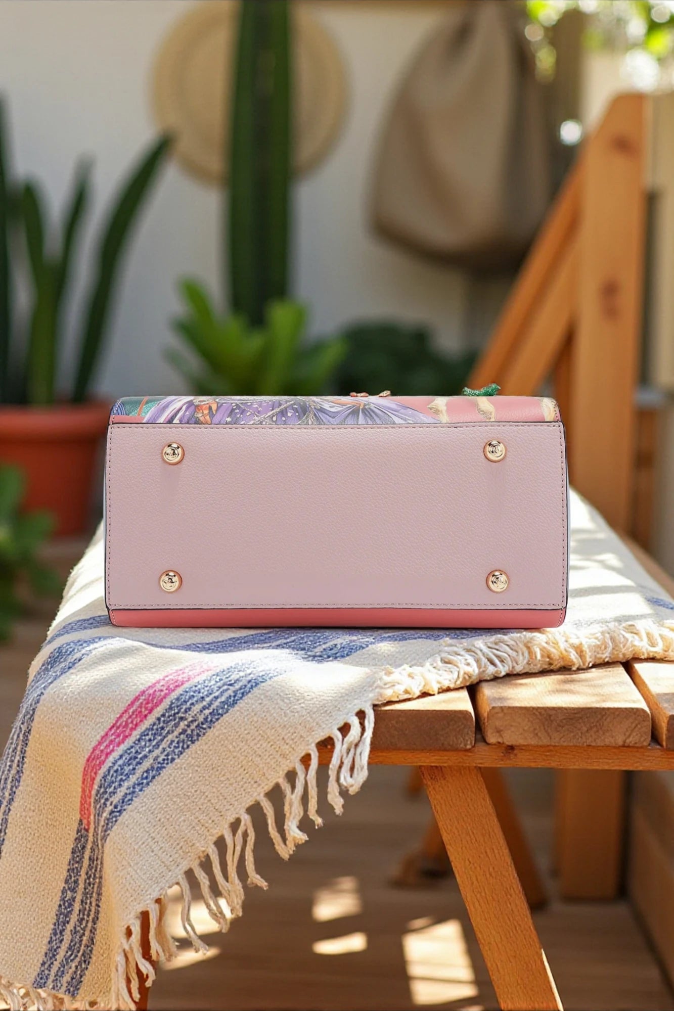 Nicole Lee USA Queen Cleopatra Handbag Statement Boho Glam Bag - NeoKira Unlimited