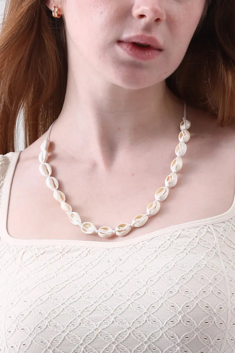 Adjustable Seashell Necklace One Size Coastal Jewelry 🐚🌊 - NeoKira Unlimited