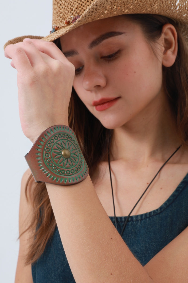 Western Star Cowgirl Bracelet - Boho Desert Style - NeoKira Unlimited