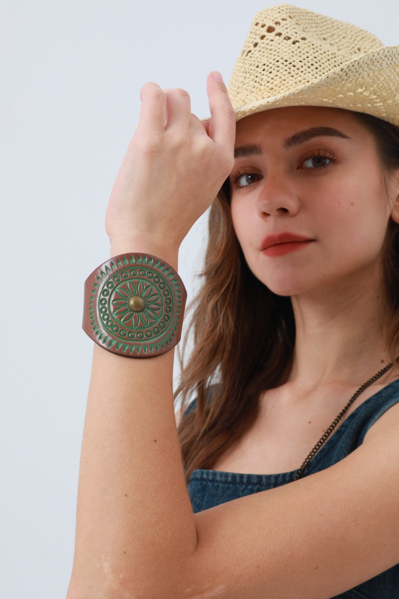 Western Star Cowgirl Bracelet - Boho Desert Style - NeoKira Unlimited