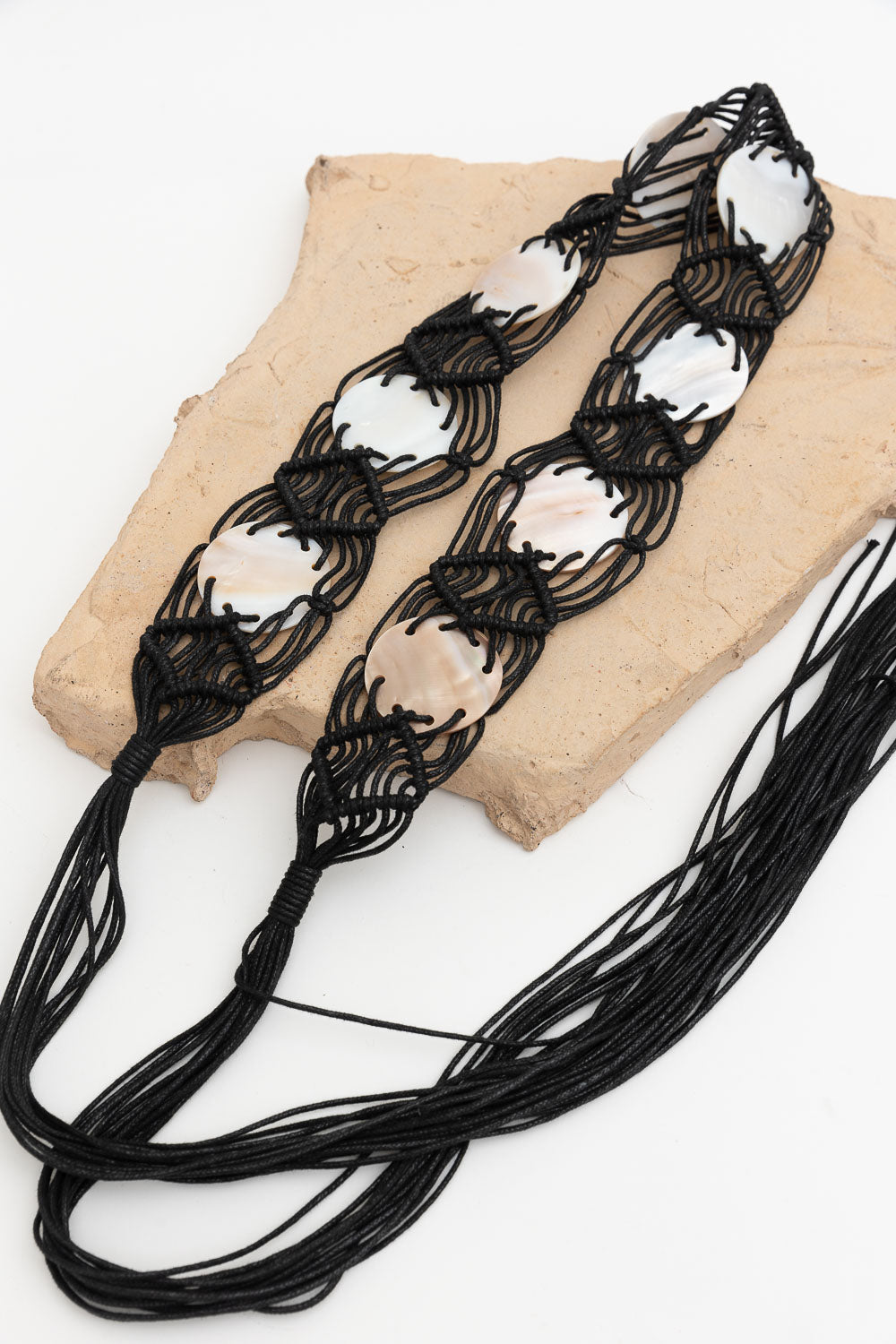 Bohemian Macramé Belt – Handwoven with Seashell Accents - NeoKira Unlimited