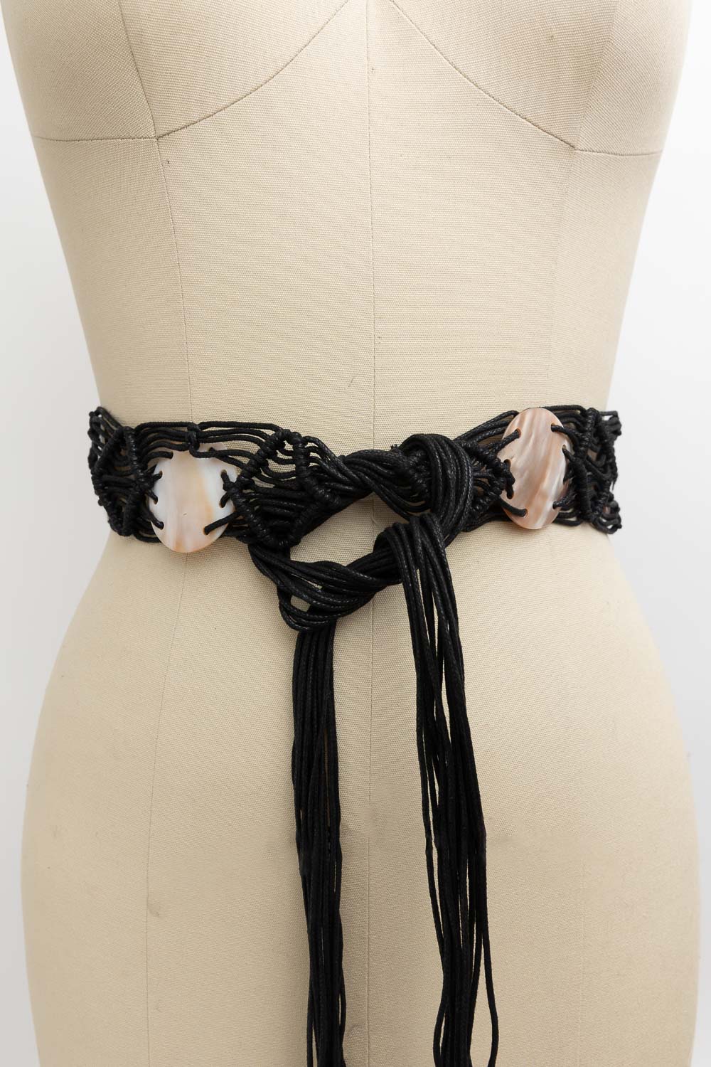 Bohemian Macramé Belt – Handwoven with Seashell Accents - NeoKira Unlimited