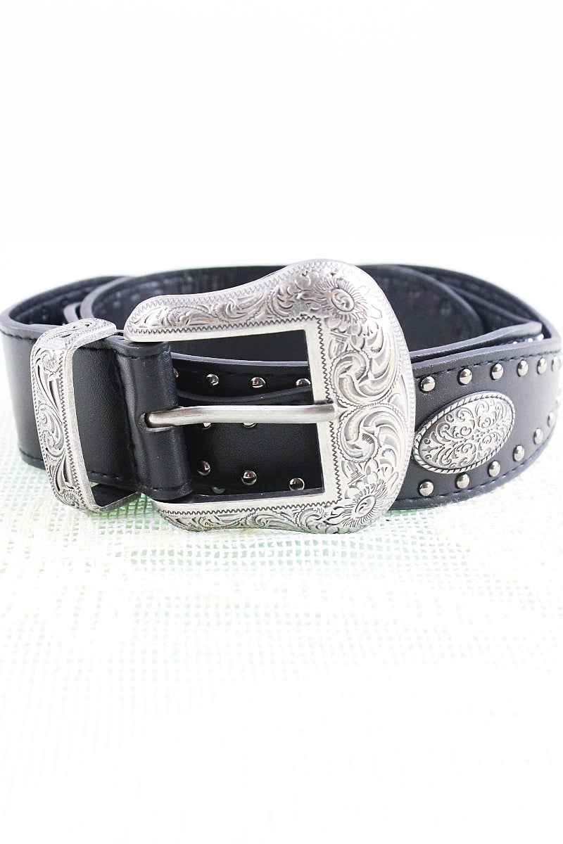 Retro Punk Belt – Vintage American Edge - NeoKira Unlimited