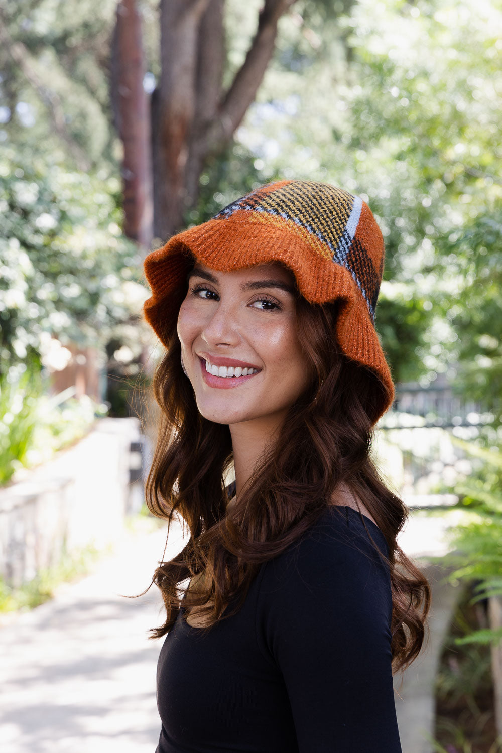 Plaid Bucket Hat Beanie Cozy Stylish Winter Look 🧶🧢 - NeoKira Unlimited