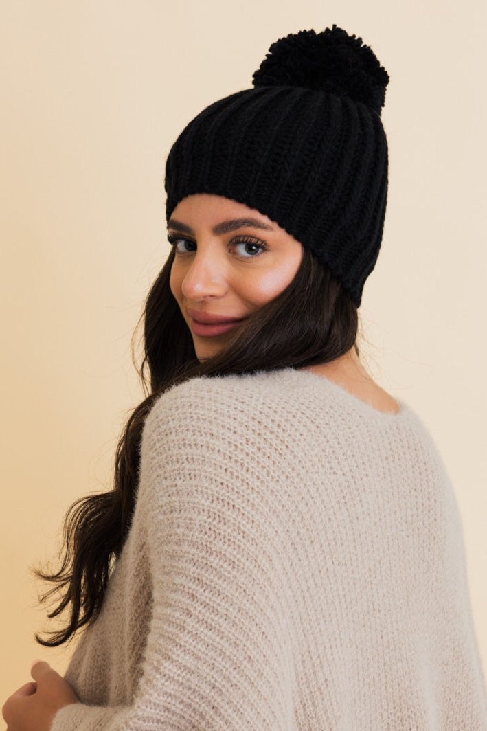 Chunky Cable Knit Pom Beanie - NeoKira Unlimited