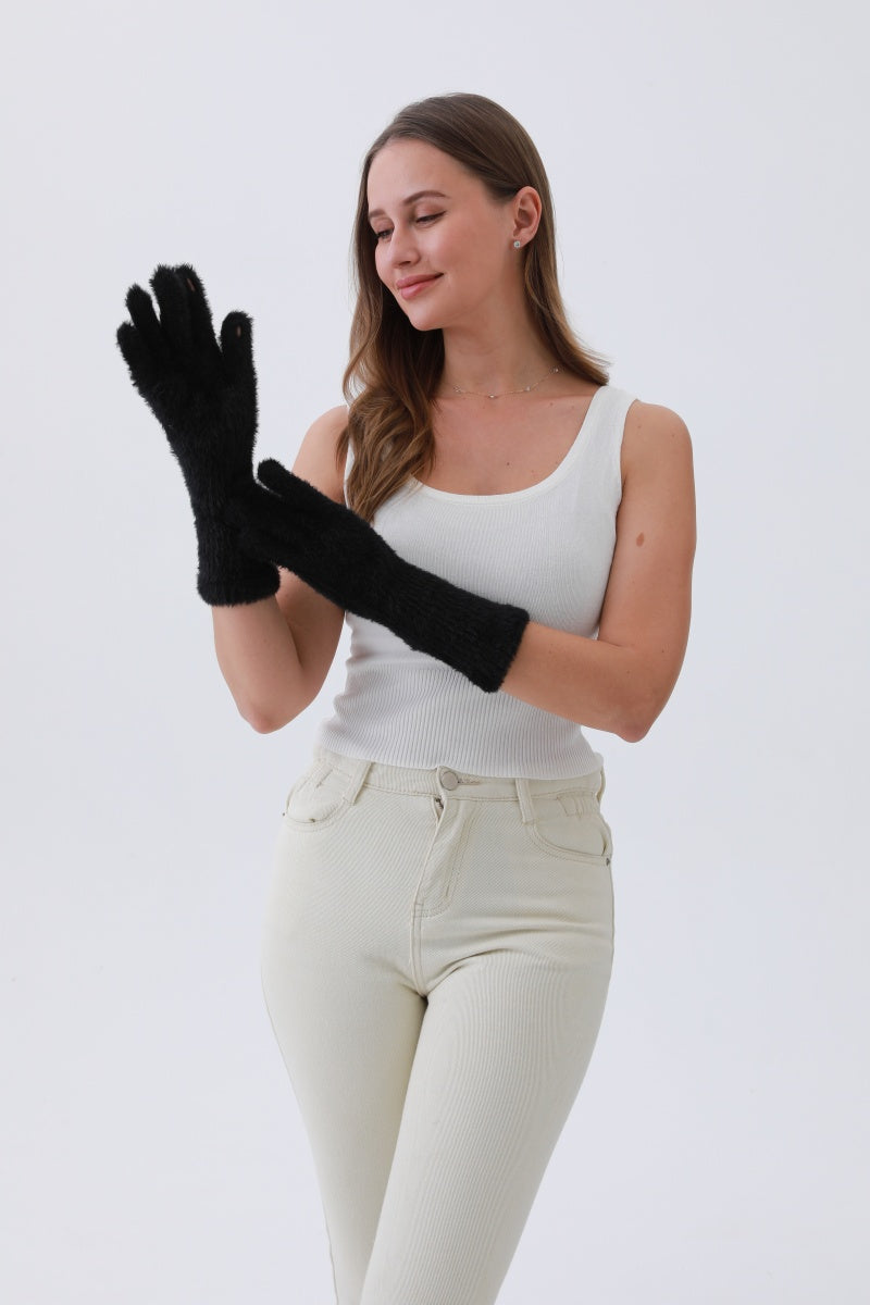 Luxuriously Soft Fleece Gloves – Warm, Fashionable Winter Must-Have - NeoKira Unlimited