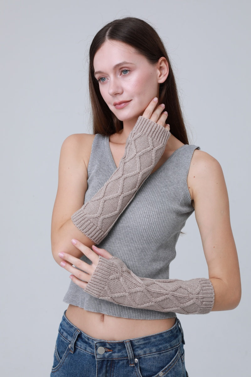 Thermal 3D Knit Arm Sleeves – All-Day Comfort & Warmth - NeoKira Unlimited