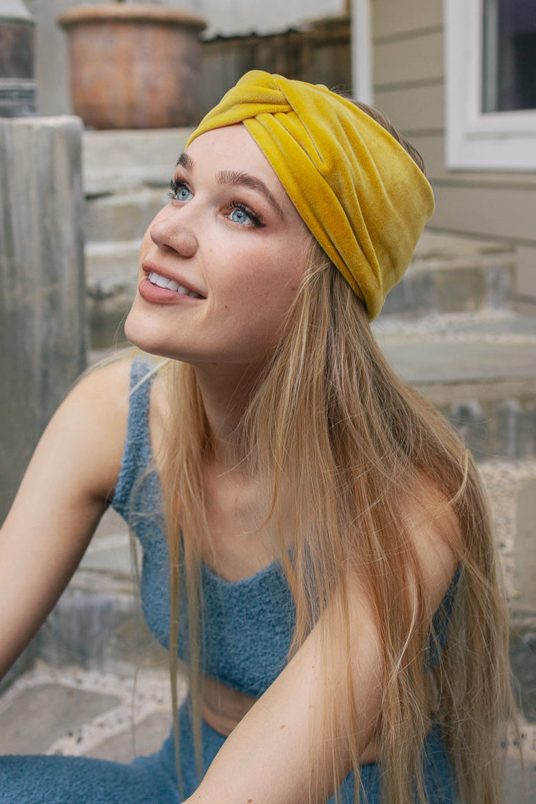 Super Soft Twisted Headbands – Plush Comfort & Style - NeoKira Unlimited