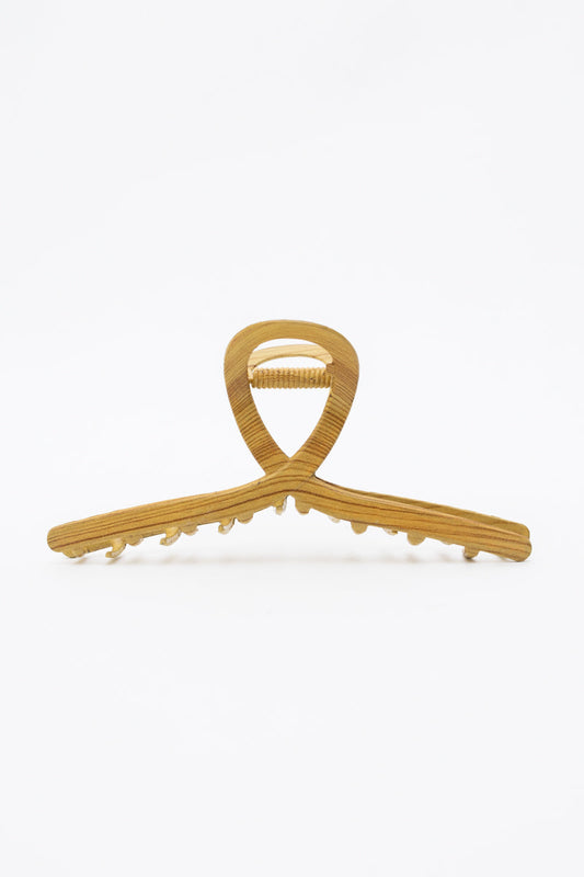 Twisted Fun Hair Claw Clip – Wood Grain Charm 🌸 - NeoKira Unlimited
