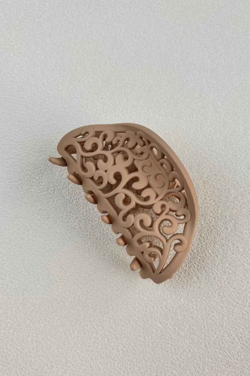 Openwork Engraving Hair Clip – New Fashion Detail 🌀 - NeoKira Unlimited