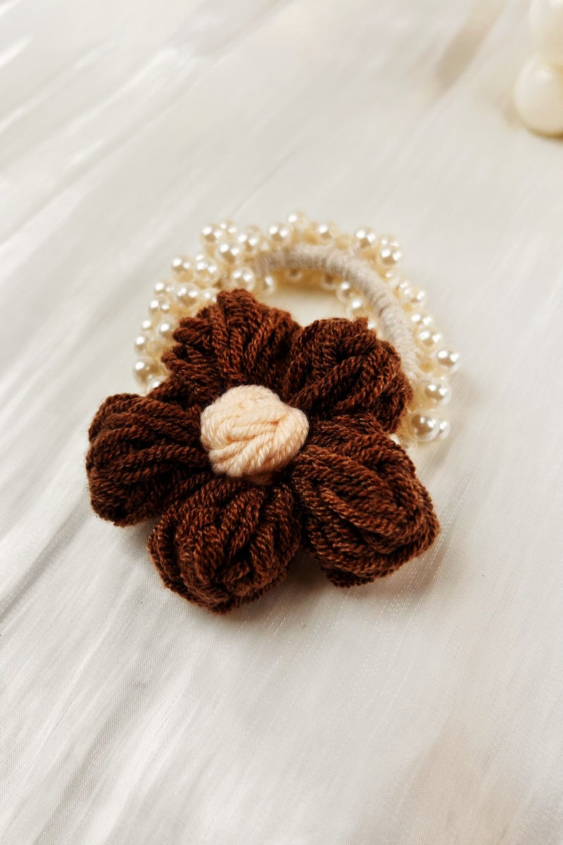 Crochet Daisy Pearl Scrunchie – Daily Wear Hair Accent - NeoKira Unlimited