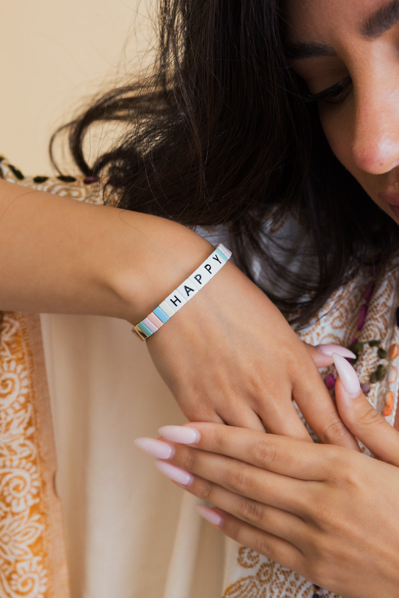 Happy Love Stackable Swift Party Bracelet 😁 - NeoKira Unlimited