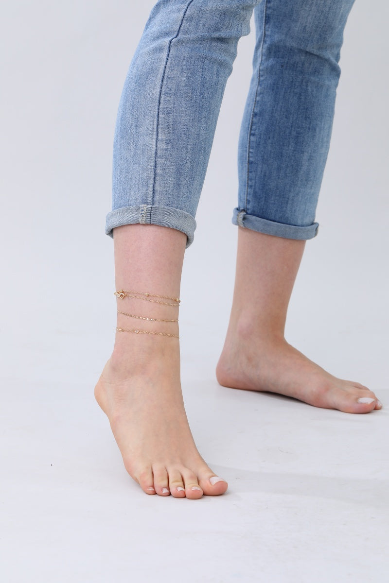 Versatile Gold Chain Anklet & Bracelet – 2-in-1 Elegance - NeoKira Unlimited