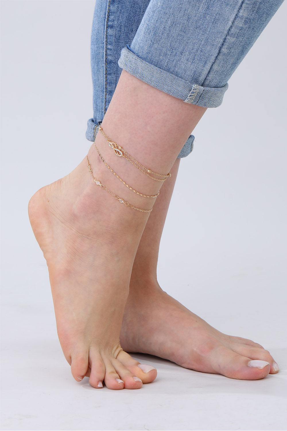 Versatile Gold Chain Anklet & Bracelet – 2-in-1 Elegance - NeoKira Unlimited