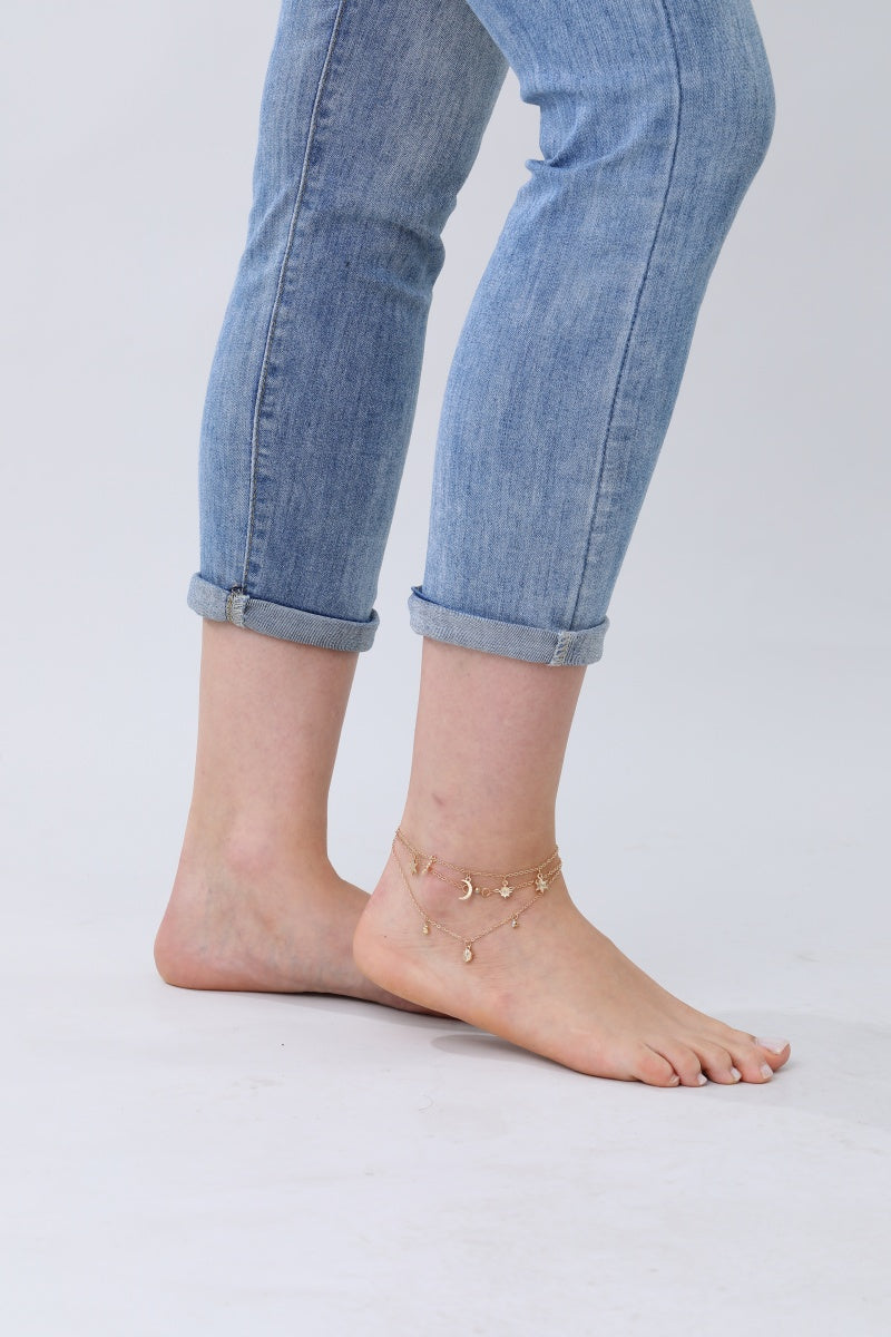 Celestial Star & Moon Anklet – Dreamy Layered Charm✨🌙 - NeoKira Unlimited