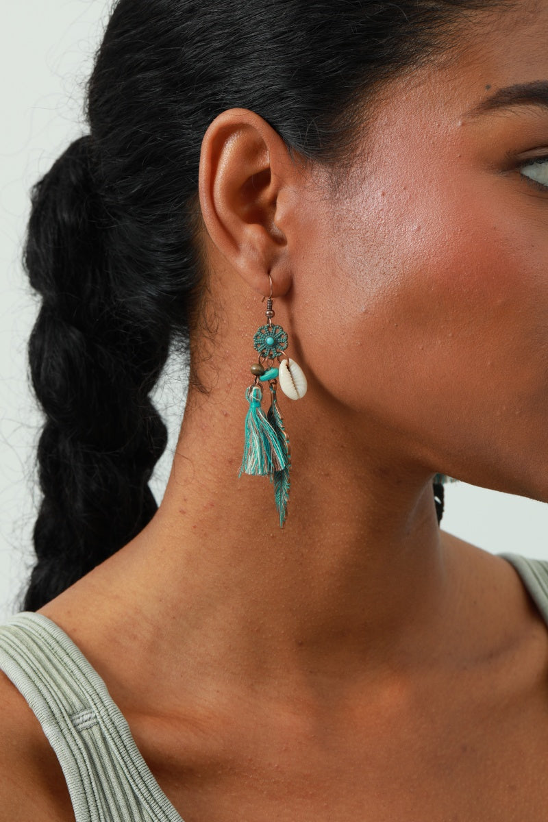 Bohemian Fringe Earrings – Feather Motif & Dancing Tassels 🌿✨ - NeoKira Unlimited