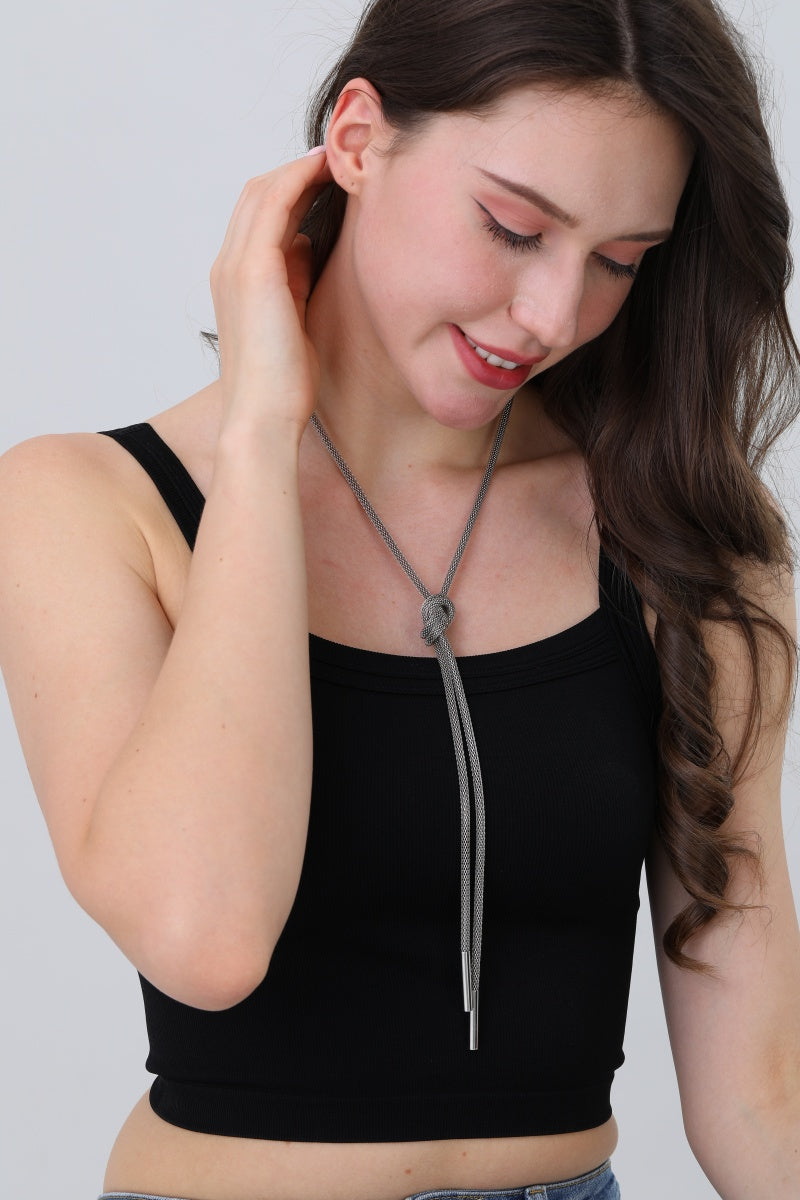 Minimalist Linear Necklace – Modern Geometry & Timeless Style - NeoKira Unlimited