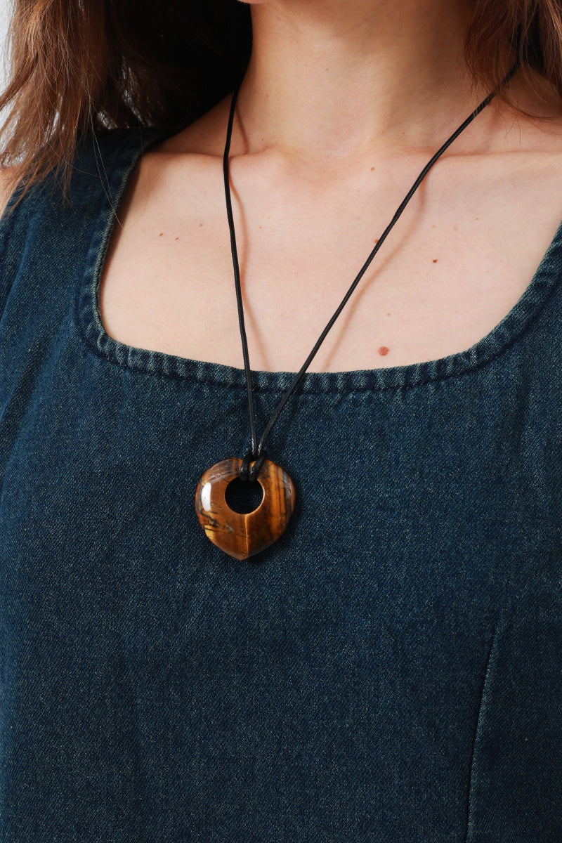 Hollow Heart Gemstone Pendant Necklace for Women – Delicate & Meaningful - NeoKira Unlimited