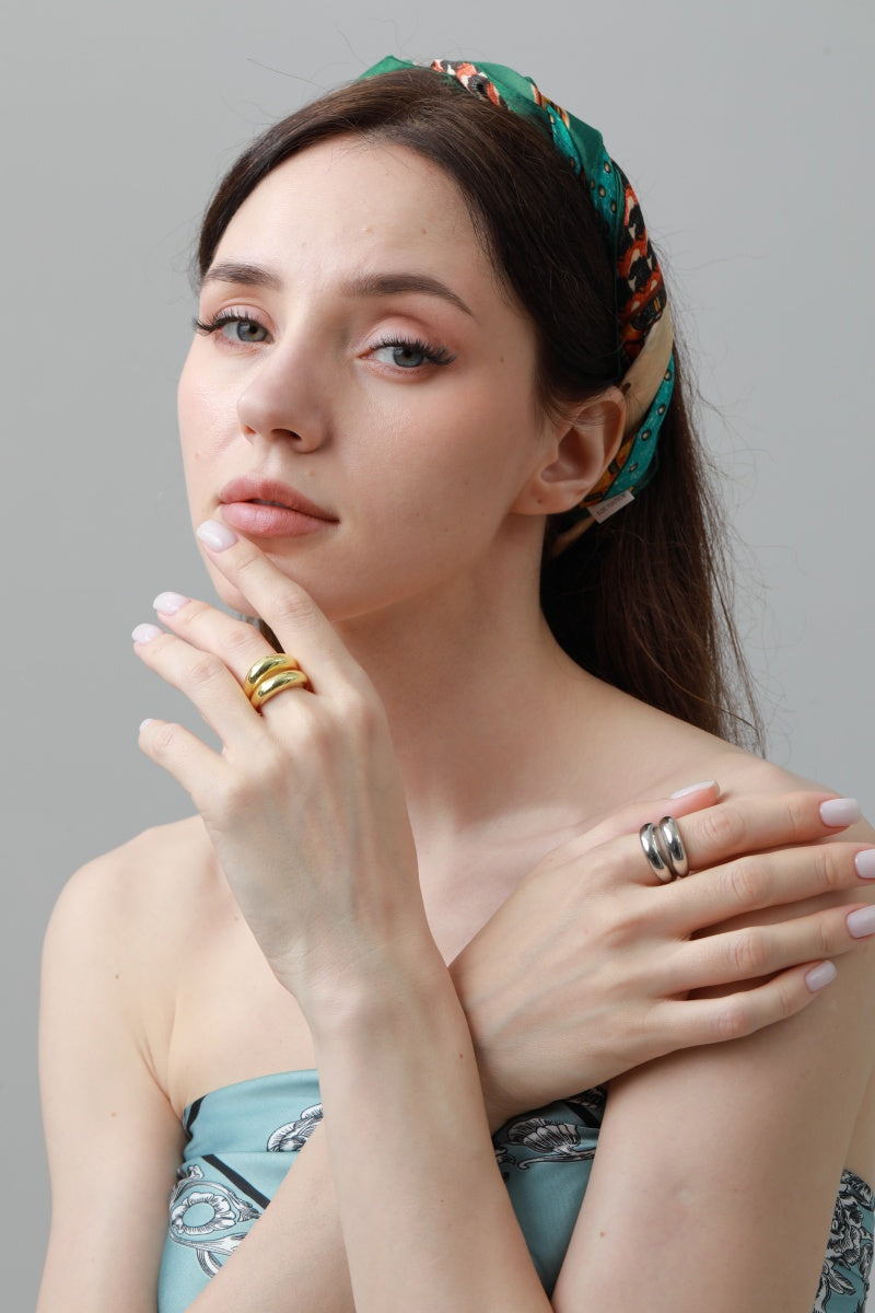 High-Shine Geometric Ring – Open-Ended Minimalist Statement - NeoKira Unlimited