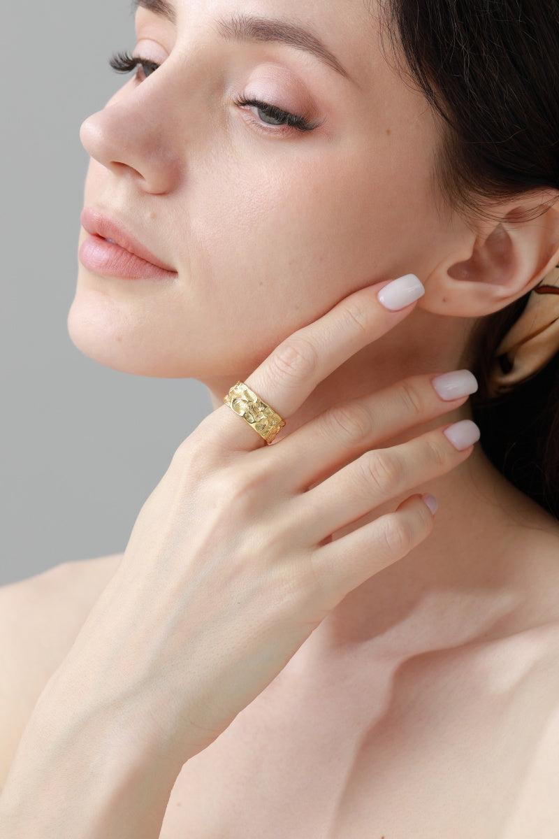 Geometric Nugget Ring – Textured Minimalist Jewelry - NeoKira Unlimited