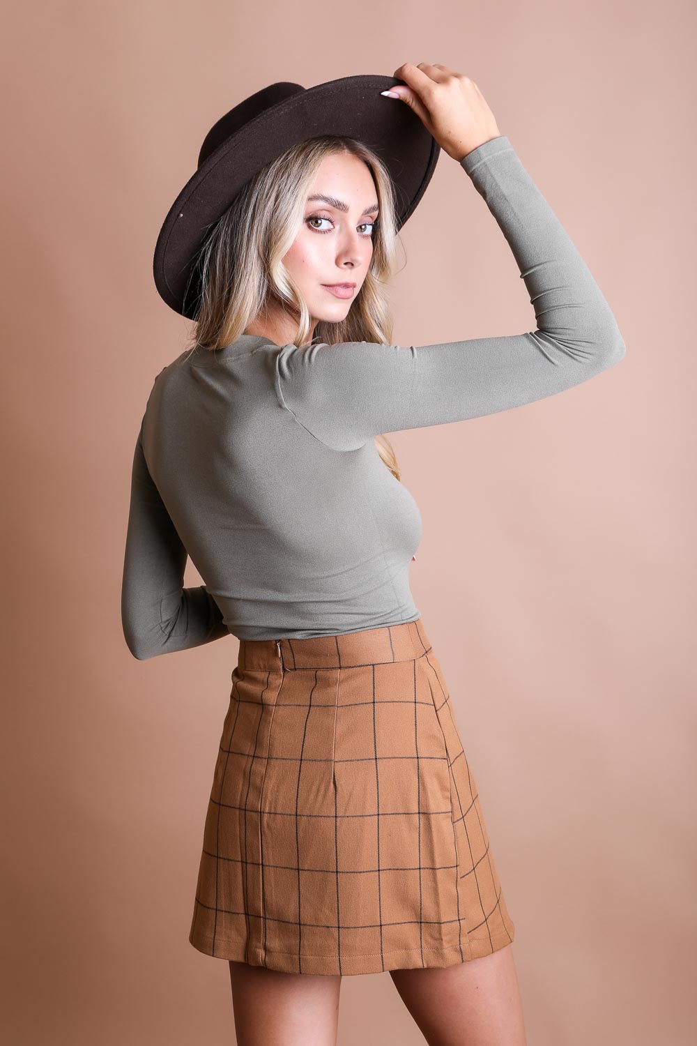 Long Sleeve Fitted Crop Top - NeoKira Unlimited