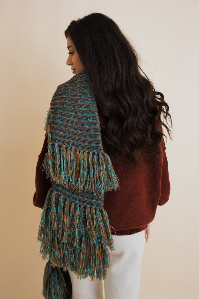 Fluffy Knit Fringe Winter Scarf - NeoKira Unlimited